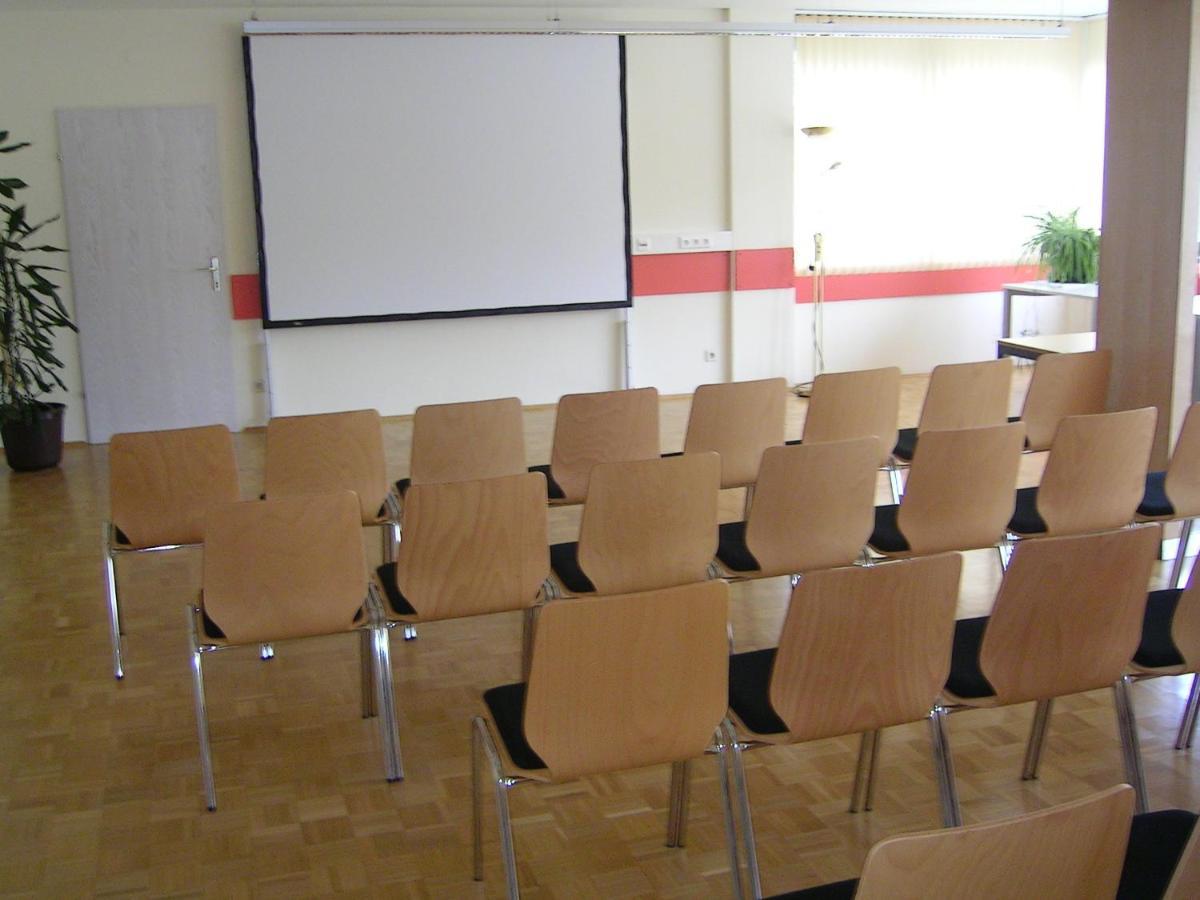 Mladinski Dom - Hostel Klagenfurt am Woerthersee Kültér fotó