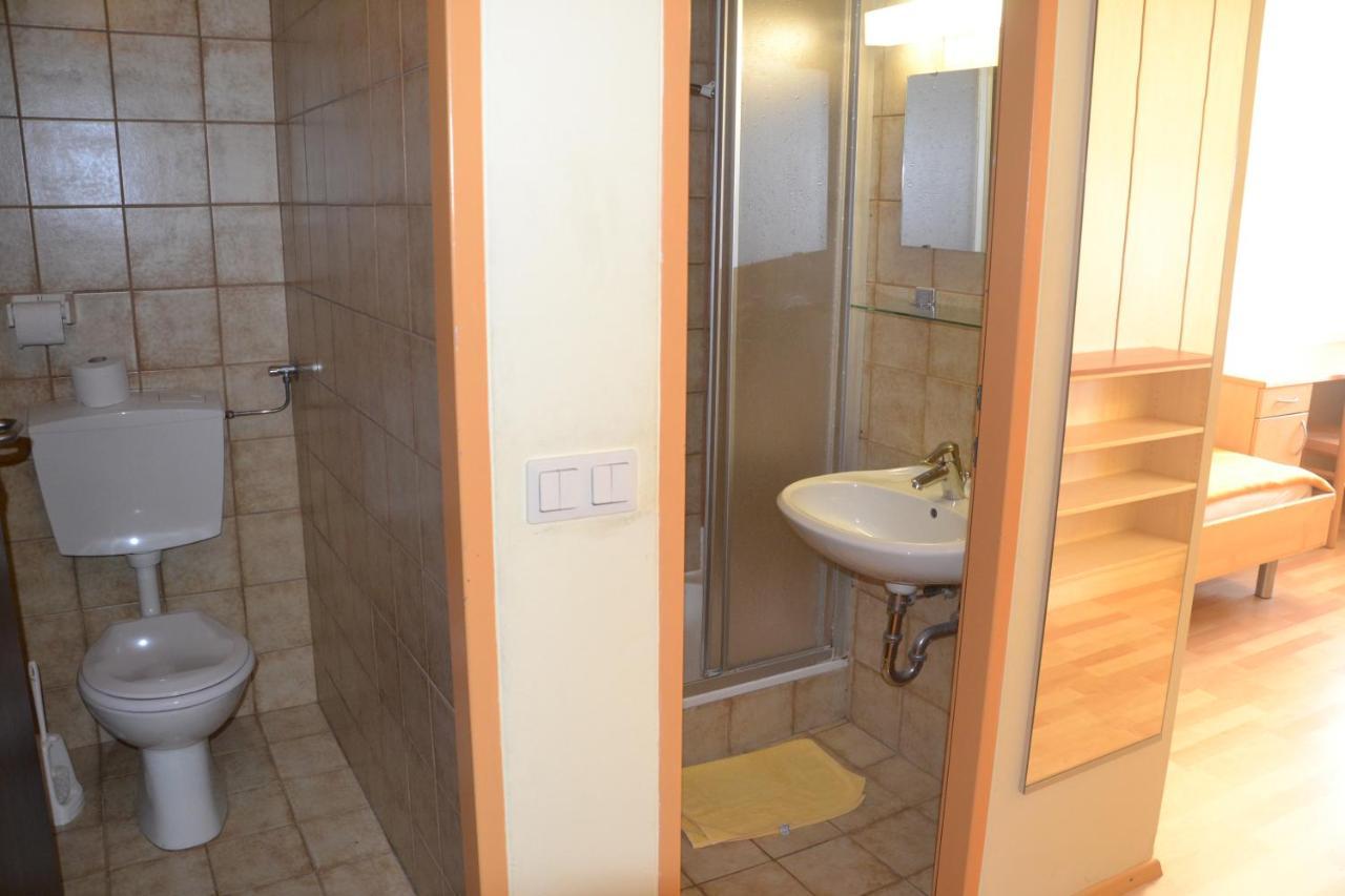 Mladinski Dom - Hostel Klagenfurt am Woerthersee Kültér fotó