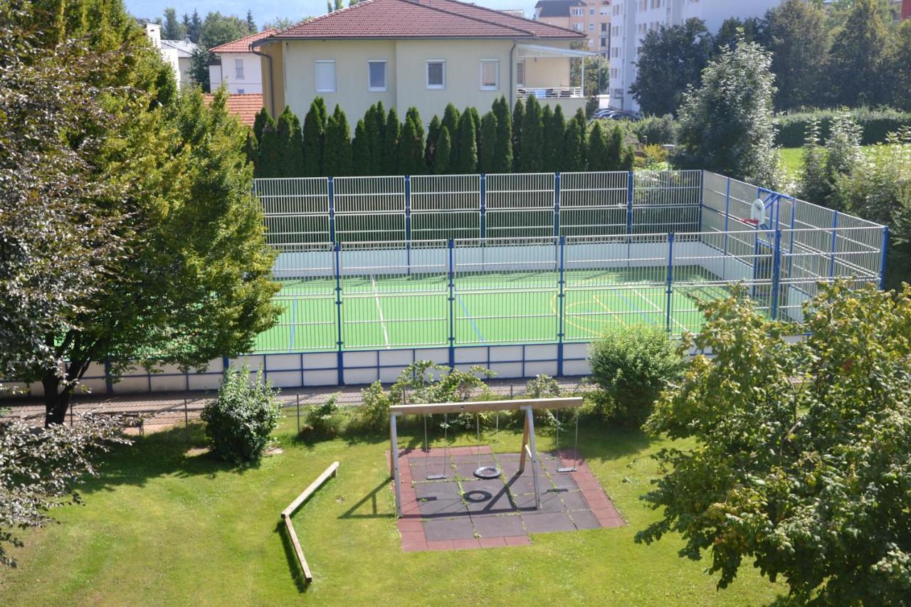 Mladinski Dom - Hostel Klagenfurt am Woerthersee Kültér fotó