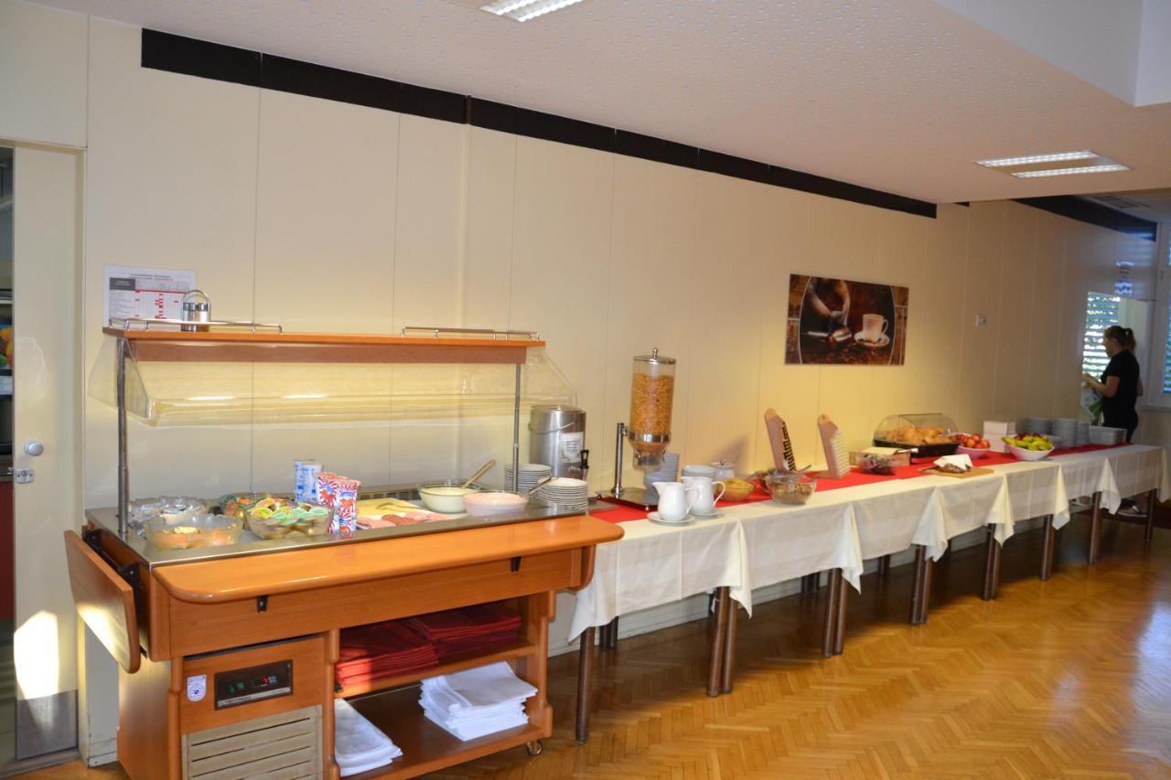 Mladinski Dom - Hostel Klagenfurt am Woerthersee Kültér fotó